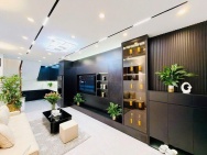 Bán nhà ngõ quỳnh 5 tầng long lanh ô tô cách 50M hai bà trưng