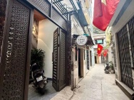 Siêu phẩm trần khát chân bán nhà  tầng long lanh ngõ thông kinh doanh nhỏ hai bà trưng