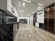 Bán nhà phân lô 6 tầng thang máy long lanh 2 thoáng ngõ 299 đường hoàng mai