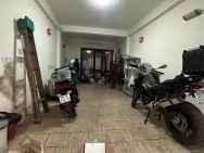 Bán nhà phương mai 5 tầng dân xây phân lô ô tô tránh vào nhà kinh doanh đống đa