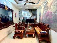 Bán nhà kim ngưu 5 tầng dân xây lô góc 3 thoáng 5M ô tô tránh hai bà trưng