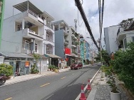 Quận 7, Ngay cầu Phú Mỹ. 4x18m. Đường 12m. Chỉ 11 tỷ 6. Cần Bán Gấp