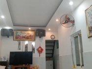 ♥ Nhà kiệt Hoàng Diệu gần Nguyễn Văn Linh, 37m2, 2 tầng cứng sạch,