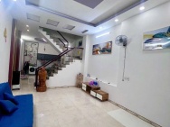BÁN GẤP NHÀ 3 TẦNG HẺM THOÁNG – VỊ TRÍ ĐẸP GẦN GIGAMALL, HIỆP BÌNH