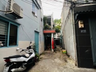 Nhà giá rẻ Quận 10 Nguyễn Duy Dương trệt lầu sổ hồng công nhận