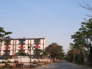 Nhà khu phân lô đường 9m thông ra Nguyễn Duy Trinh, diện tích 5 x17