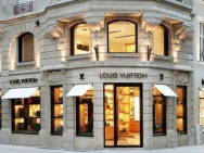 LinhHK có mặt bằng lô góc Hoàn Kiếm, mt 15m – phù hợp xây dựng