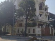 Bán biệt thự Mỹ Đình lô góc 145m² x4,5 tầng giá 41,8 tỷ