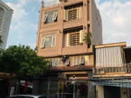 Bán gấp nhà 4 tầng mặt tiền Nguyễn Chí Thanh ngang 6.8m chỉ 6,x tỷ.