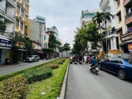 Bán nhà mặt phố Đặng Thuỳ Trâm, Cầu Giấy, Hà Nội dt 136m/168m2, mt