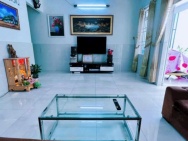 Chủ bán gấp nhà 2 tầng Âu Cơ – ngang 6,47m – đường 5m ô tô