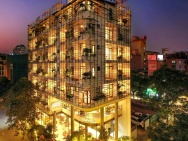 Chính chủ gửi bán tòa Luxury Apartment mặt phố Tây Hồ 246m, 10 tầng