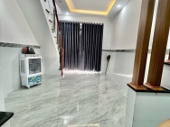 Bán nhà Chỉ duy nhất 1 căn  2 tỷ 950 ngay trung tâm P Linh Xuân ,