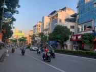 Giá sốc-mặt phố Nguyễn Văn Cừ,Long Biên-kinh doanh-vỉa hè-thoáng