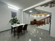 BÁN NHÀ TÔ HIỆU  NGÕ THÔNG Ô TÔ LÔ GÓC 2 MẶT THOÁNG MẶT TIỀN RỘNG