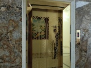 Cho thuê nhà hai mặt tiền,mới, Lạc Long Quân, 104m2x 5T vỉa hè 29 Tr