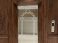 Mình cho thuê nhà mới, hai cửa đi, 99m2_ 5T; vỉa hè, Minh Khai-30 Tr