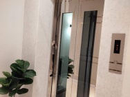 Tôi cho thuê nhà lô góc, mới ,vỉa hè, 119m2- 5T, Nguyễn Thị Định_44