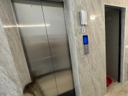 Cho thuê nhà hai mặt tiền,mới ,vỉa hè, 103m2- 5T, Lạc Long Quân_35