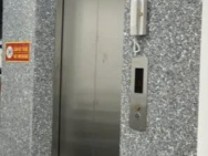 Nhà tôi cho thuê nhà mới, lô góc, 103m2_ 4T; vỉa hè, Lạc Trung-28 Tr