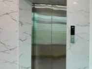 Nhà tôi cho thuê nhà hai cửa đi, mới, Hoàng Cầu, 102m2x 4T vỉa hè