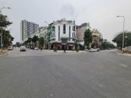 Vơ Nơ, bán GẤP nhà 80m2 5 tầng Trâu Quỳ, Gia Lâm, trục chính kinh
