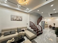 Phân lô Vũ Tông Phan-38m*5tầng- Ôtô-Ô chờ thang máy- Gần