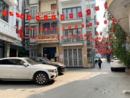 Gần Thuỵ Khuê Tây Hồ - Nhà Đẹp 6 Tầng - Full Nội Thất - Ô Tô Đỗ Cửa