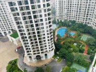 Căn hộ Chung cư RoyalCyti- 104m, Tầng 18- 3PN, 2WC, 2 ban công –