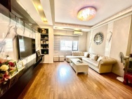 Nhà Phân lô Hoàng Văn Thái-Ngõ thông, Kinh doanh-Ôtô tránh- Dân