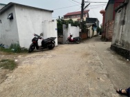 tôi bán nhanh mảnh đất 70m giáp Thị Trấn Chúc Sơn - Hà Nội, đường ô