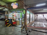 Quận Tân Bình, Cần sang nhượng gấp Mini Market tại Tầng Hầm Chung