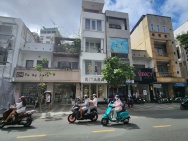 Cho thuê nhà mặt tiền đường Nguyễn Trãi, bến thành quận 1
