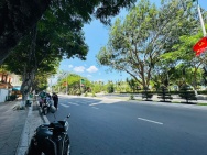bán nhà mặt tiền view Biển Trần Phú đối diện công viên Phù Đổng Nha