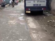 Xót lại một mảnh duy nhất xe tải tránh xe máy tại Xâm Thị - Hồng