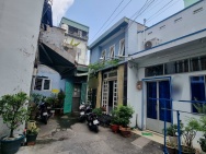 Nhà Tân Phú ngay chợ Tân Hương 4.5x13 giá chỉ hơn 3 ty tí nhà đẹp ở