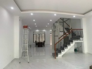Cho thuê nhà mới chính chủ 80m2x4T, KD, VP, Nhà hàng, Phạm Văn