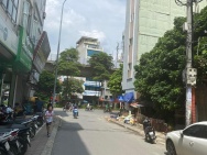 Mặt phố Nguyễn Văn Tuyết 85m x 5t, mt 6m giá 46 tỷ.