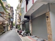 Cần bán nhanh, bán nhà Văn Cao Liễu Giai, ô tô vào nhà, 7 tầng