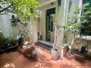 Bán nhà Ngọc Hà Đội Cấn, 120m2, mặt tiền 10m, gần Lăng Bác, chỉ 23