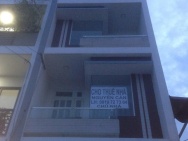 Chính chủ cho thuê nhà mặt tiền đuồng Hoa Bằng - trung tâm quận Tân