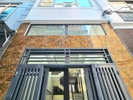 NHÀ ĐẸP XÂY MỚI- ĐÔNG NGẠC  - DT35M2 - 5 TẦNG - GIÁ  HƠN 6 TỶ -