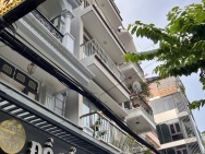 Hiếm, bán nhà Vạn Bảo Liễu Giai, phân lô ô tô vào nhà, kinh doanh,