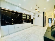 “Giá tốt”, bán nhà Đội Cấn giáp Văn Cao, nhà đẹp ở ngay, 6 tầng