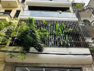 NHÀ ĐẸP BỆNH VIÊN PHƯƠNG ĐÔNG - DT53M2 - 5 TẦNG - GIÁ 8,5 TỶ -  Ở