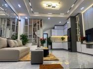 Bán Nhà Quan Nhân, Nhà Mới Đón Tết, 39m2, Lô Góc, Gần Phố, Nội Thất