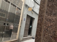 Hàng kín chưa lên sàn giá rẻ Giải Phóng 20m/30mT2,4 tầng,mặt tiền