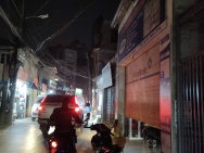 Thuê giá rẻ căn hộ kinh doanh nhỏ, Giải Phóng 46m, tầng1, mặt tiền