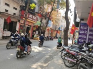 Cho thuê gấp giá rẻ mặt phố ô tô, kinh doanh Tả Thanh Oai 42m, 1.5