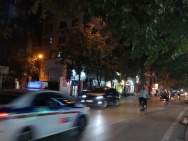 Cho thuê gấp giá rẻ mặt phố Hoàng Hoa Thám 92m, tầng 2, mặt tiền